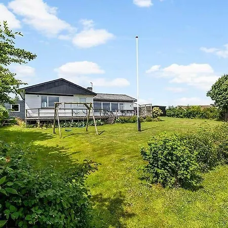 Sb112-augustenborg-dyssevaenget-4 度假居 *